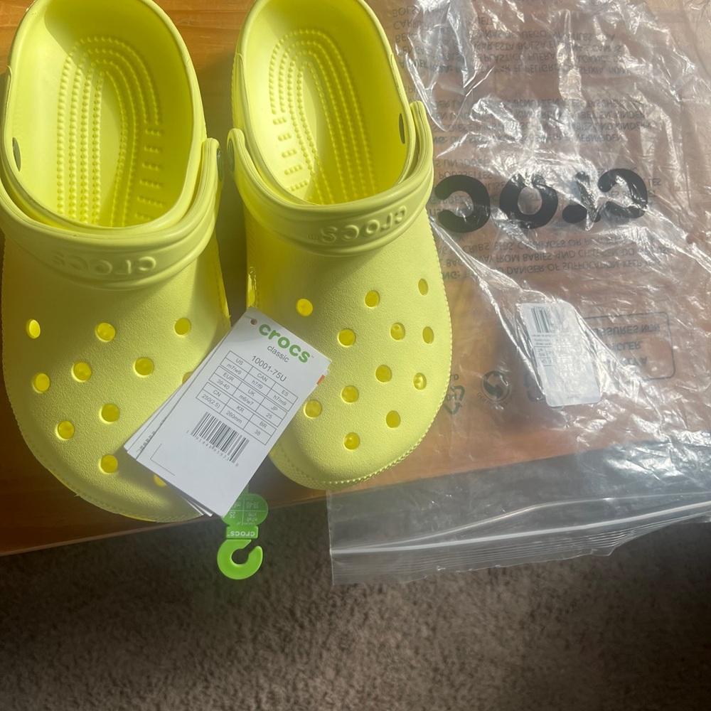 Crocs Kids Classic Clog - Yellow